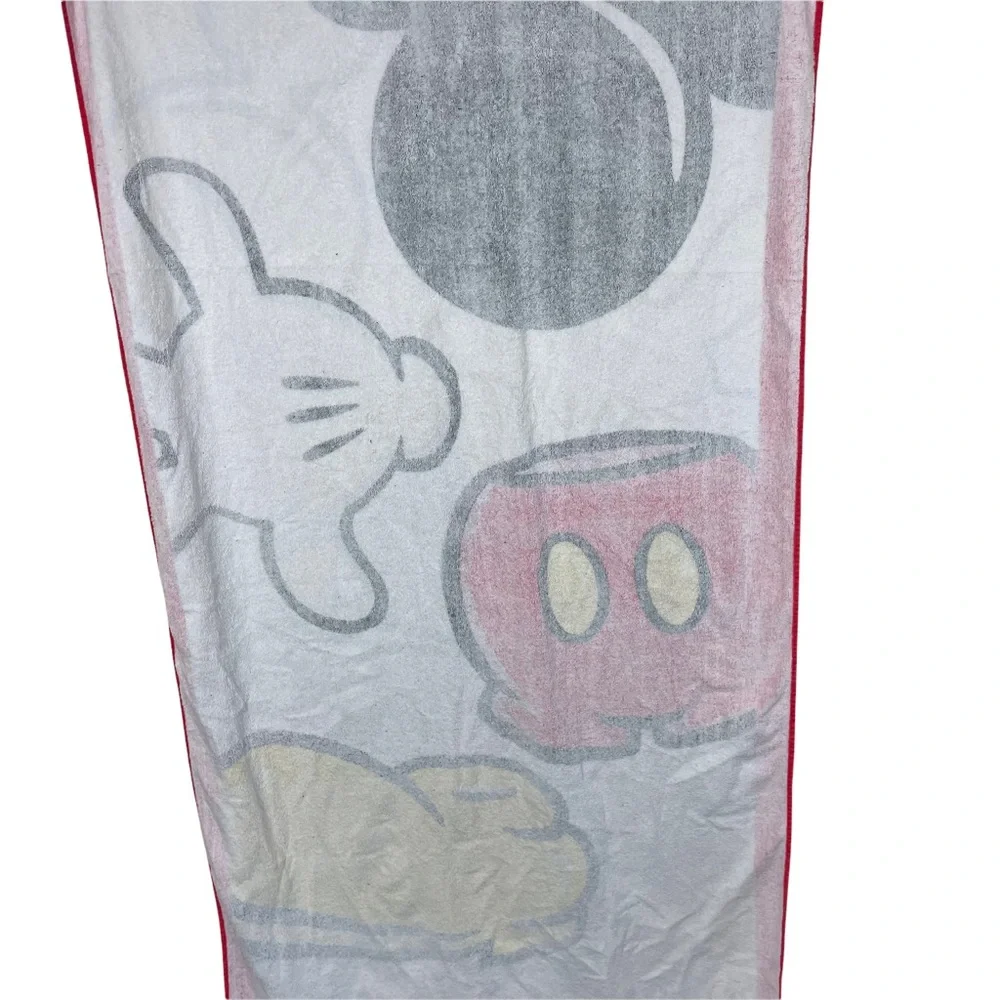 Disney Parks Mickey Mouse Large Size Beach Towel Super Soft 34”x64” Graphic Red